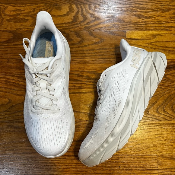 Hoka NIB Women’s CLIFTON 8 Shoes Size 9D Wide Width - Picture 7 of 10
